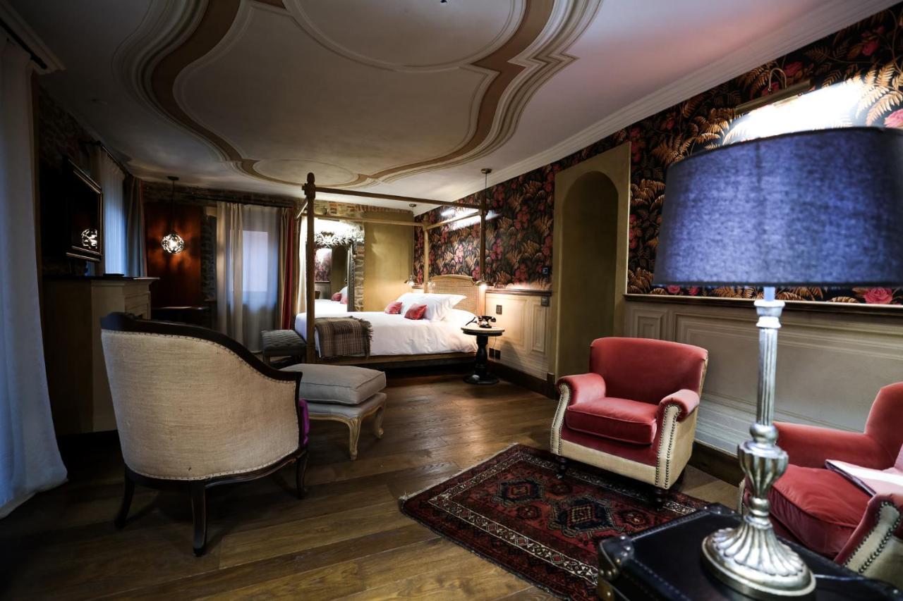 La Piazzetta Degli Artisti - Boutique B&B Bossolasco Екстер'єр фото
