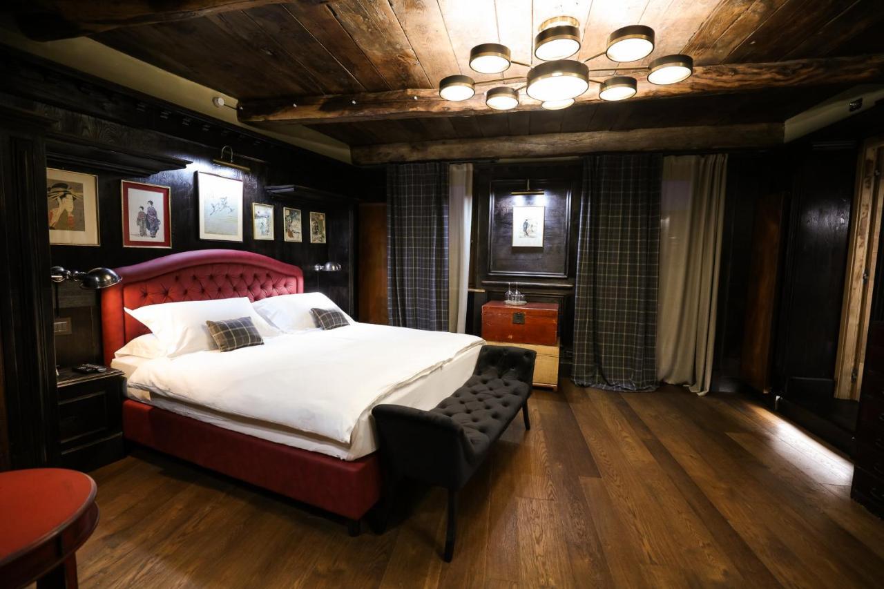 La Piazzetta Degli Artisti - Boutique B&B Bossolasco Екстер'єр фото