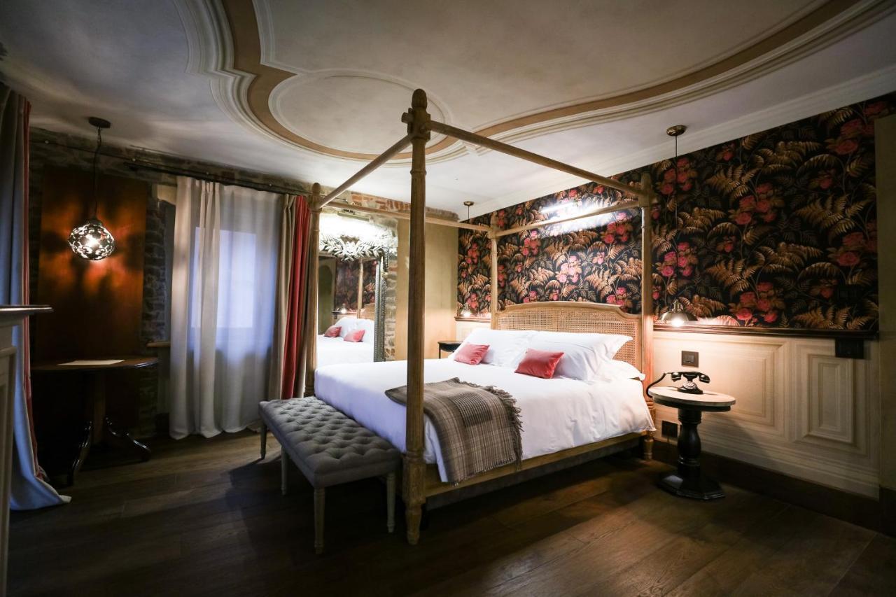 La Piazzetta Degli Artisti - Boutique B&B Bossolasco Екстер'єр фото