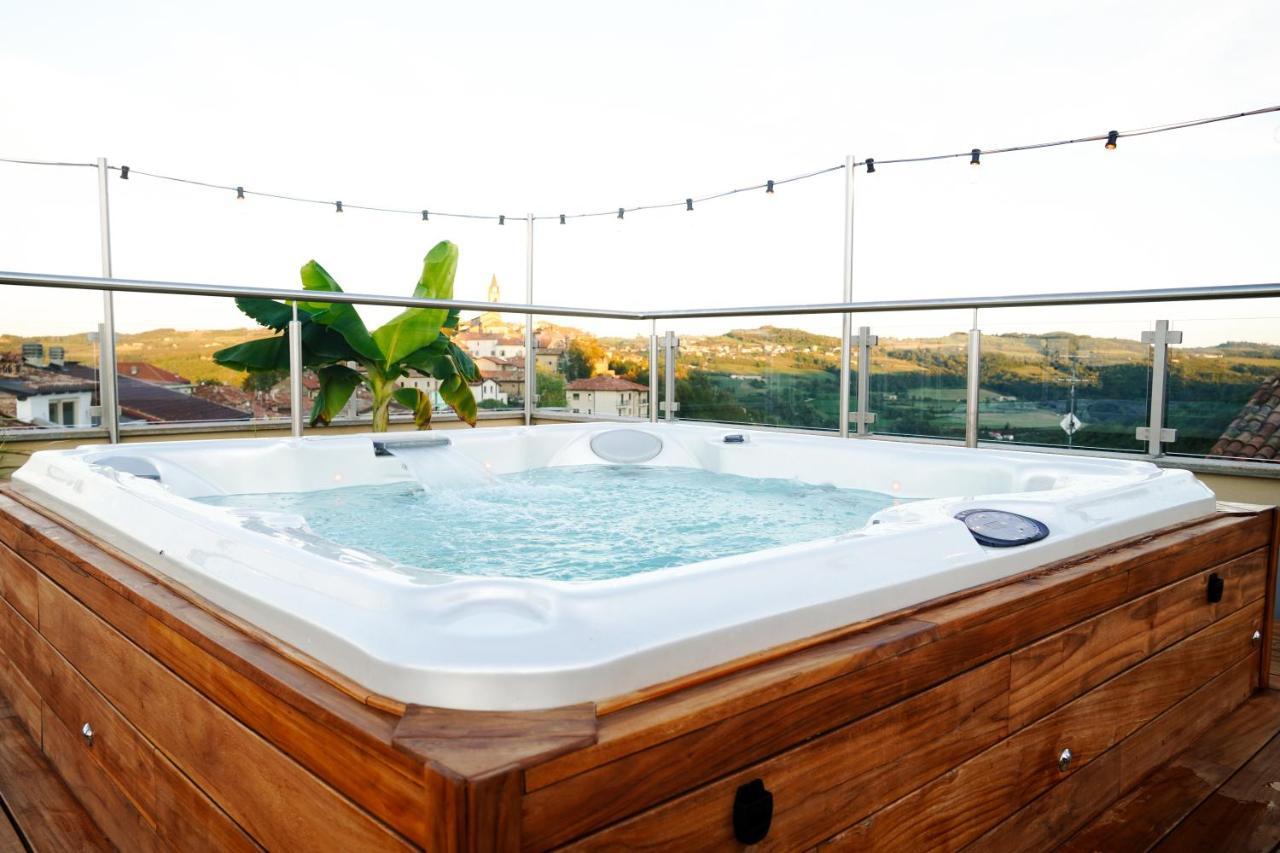 La Piazzetta Degli Artisti - Boutique B&B Bossolasco Екстер'єр фото