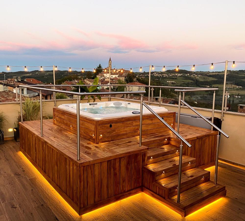 La Piazzetta Degli Artisti - Boutique B&B Bossolasco Екстер'єр фото
