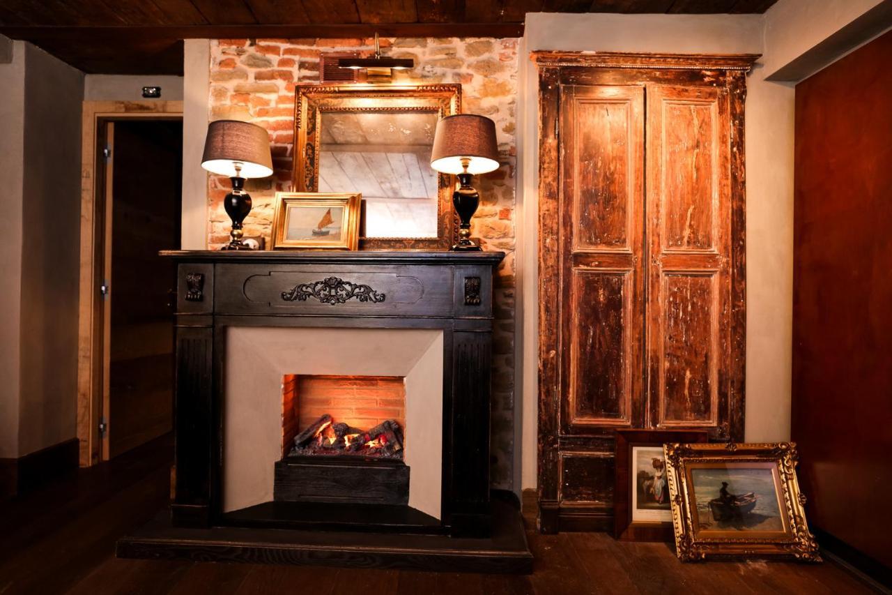 La Piazzetta Degli Artisti - Boutique B&B Bossolasco Екстер'єр фото