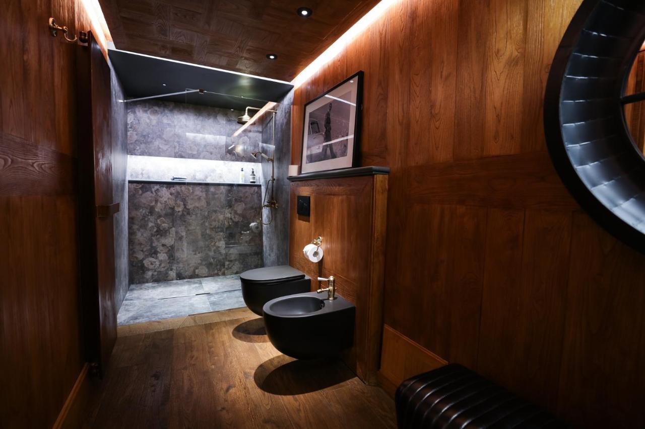 La Piazzetta Degli Artisti - Boutique B&B Bossolasco Екстер'єр фото