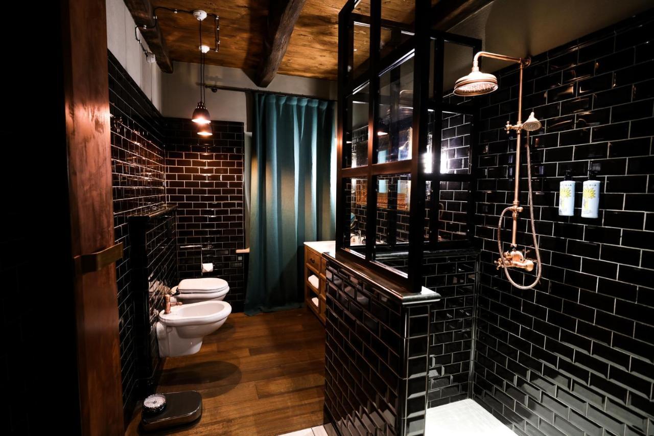 La Piazzetta Degli Artisti - Boutique B&B Bossolasco Екстер'єр фото