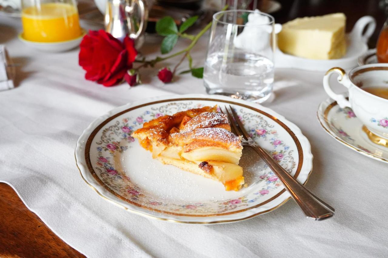 La Piazzetta Degli Artisti - Boutique B&B Bossolasco Екстер'єр фото